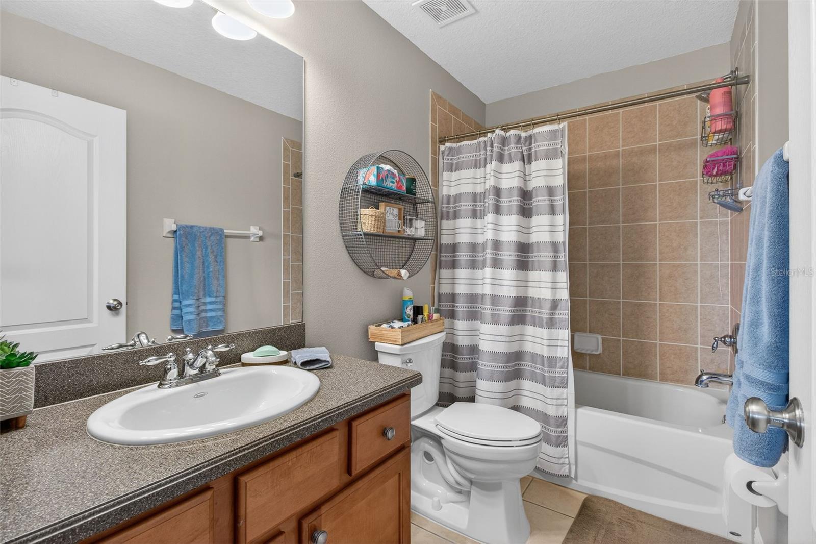 Image 40 of 70 For 2408 Tahoe Drive