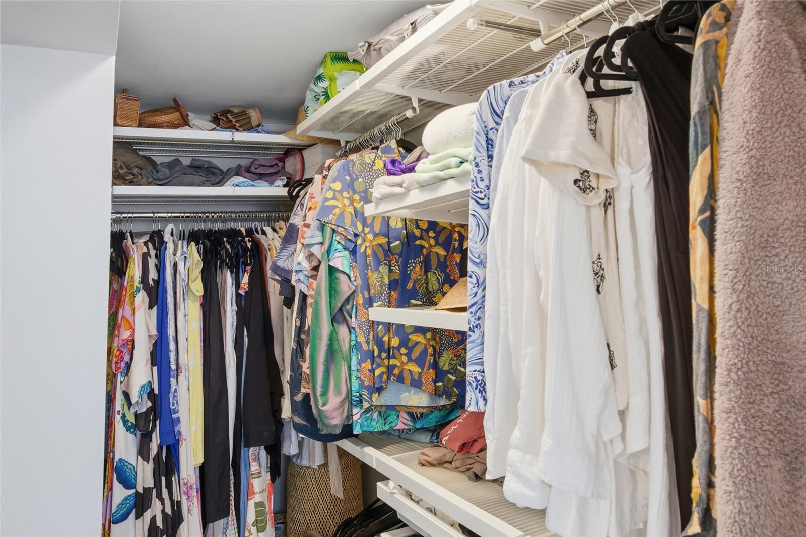 Image 19 of 43 For 534 Pinellas Bayway S 101