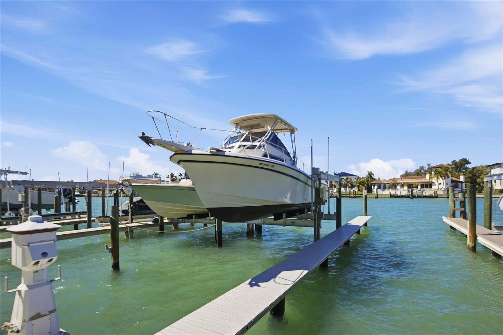 Image 2 of 43 For 534 Pinellas Bayway S 101