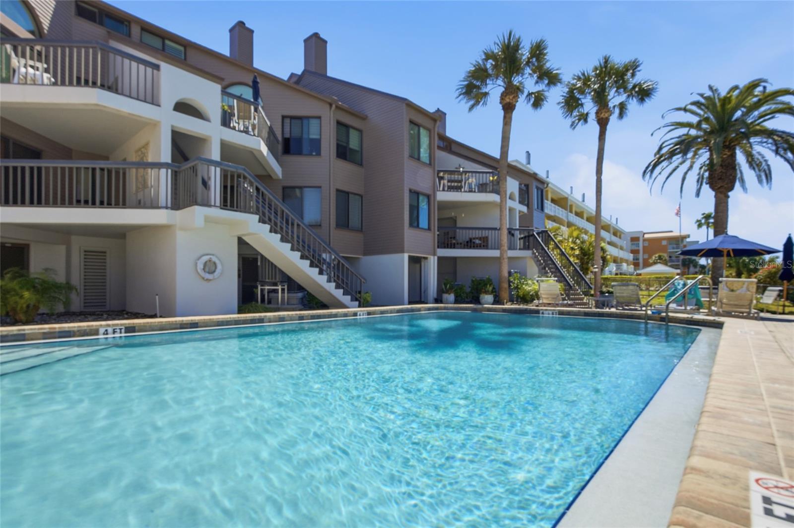 Image 32 of 43 For 534 Pinellas Bayway S 101