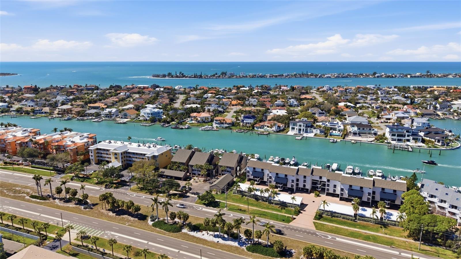 Image 35 of 43 For 534 Pinellas Bayway S 101