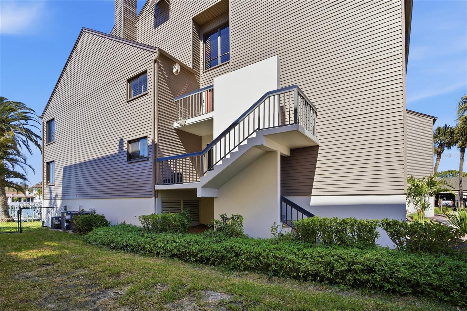 Image 42 of 43 For 534 Pinellas Bayway S 101