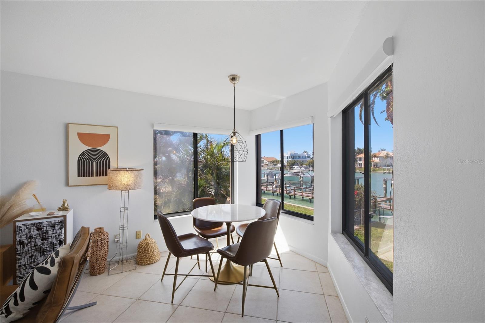 Image 8 of 43 For 534 Pinellas Bayway S 101