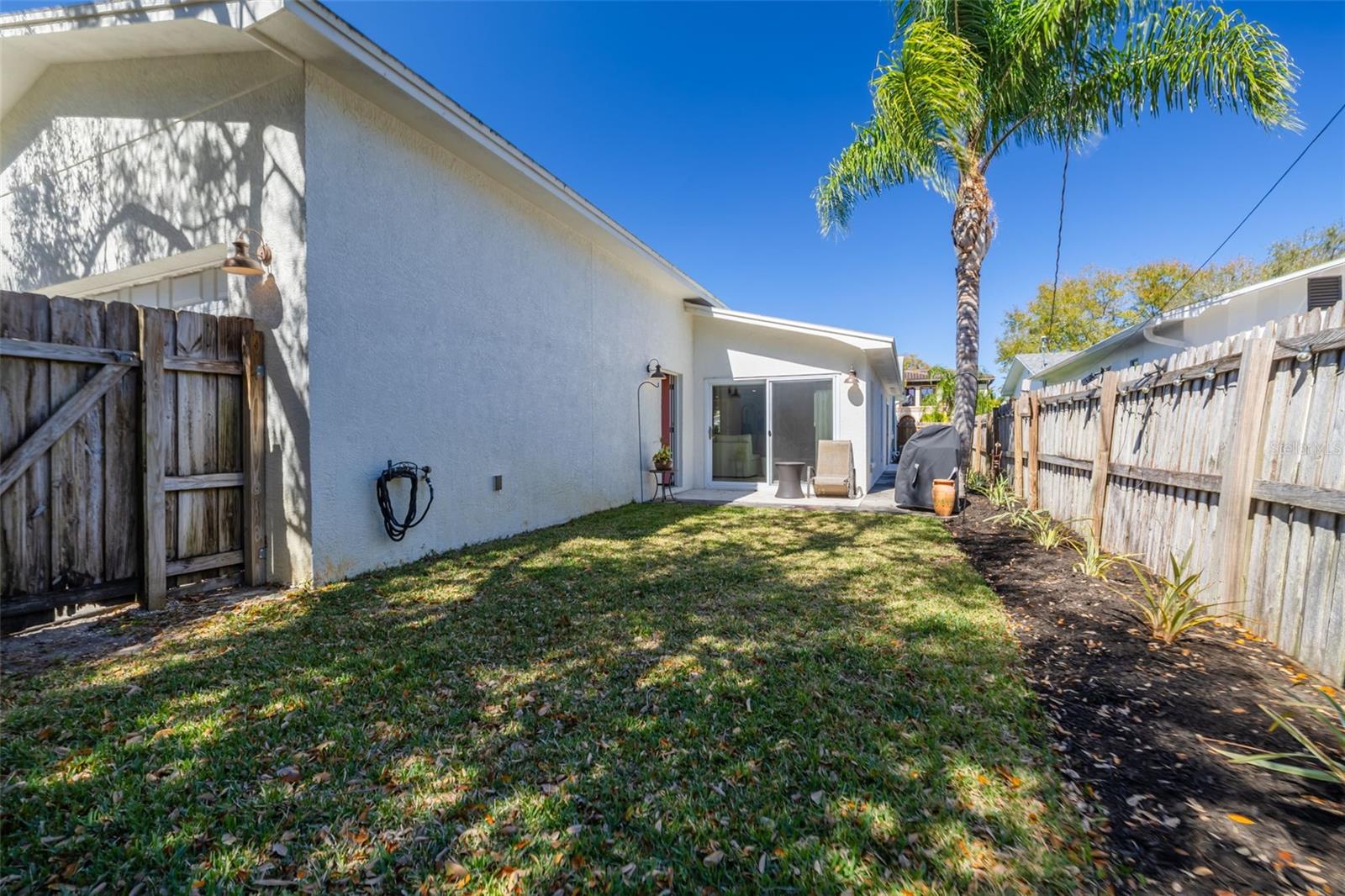 Image 38 of 39 For 240 24th Avenue N