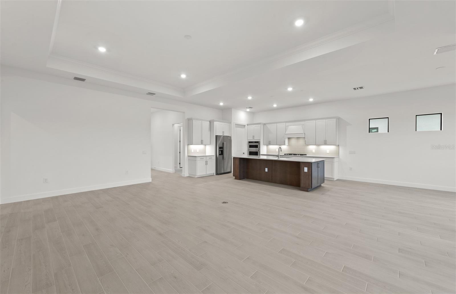 Image 13 of 33 For 4826 Empire Landing Run