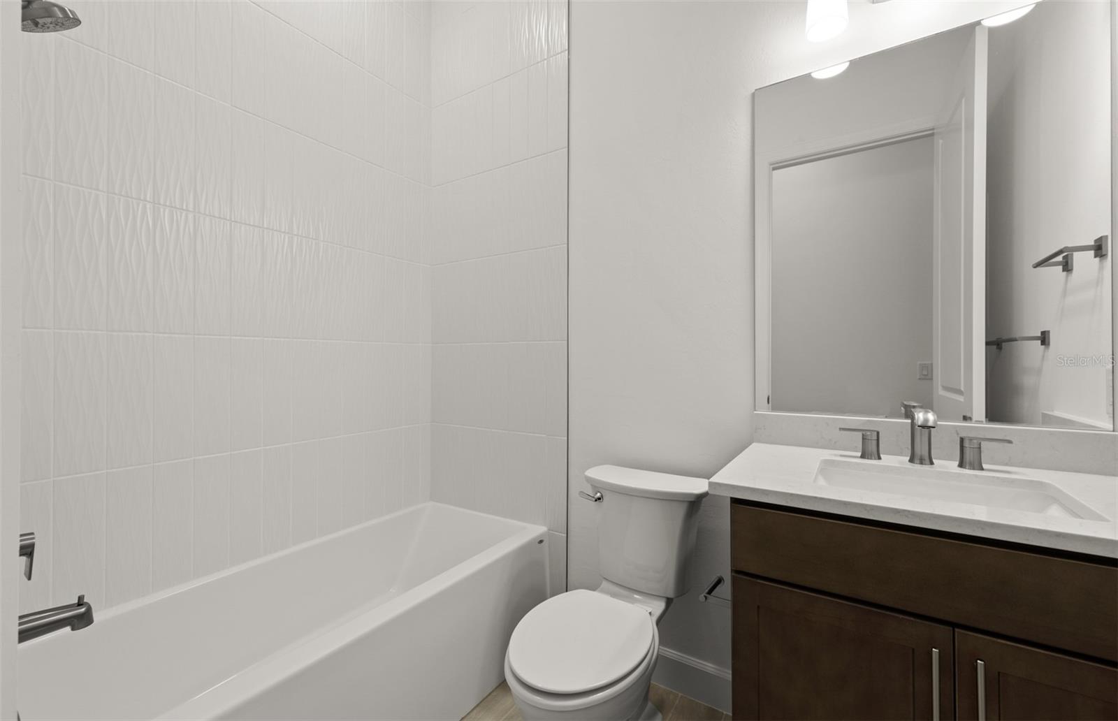 Image 22 of 33 For 4826 Empire Landing Run