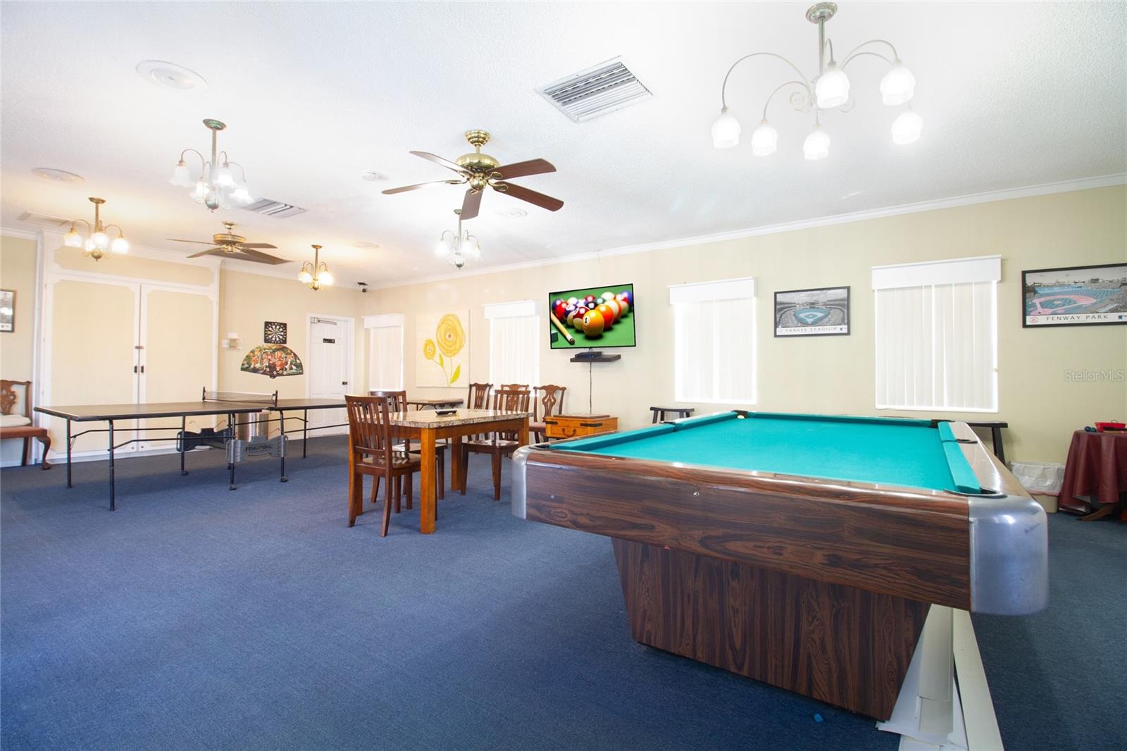 Image 21 of 22 For 6960 A Sunset Drive S 1c