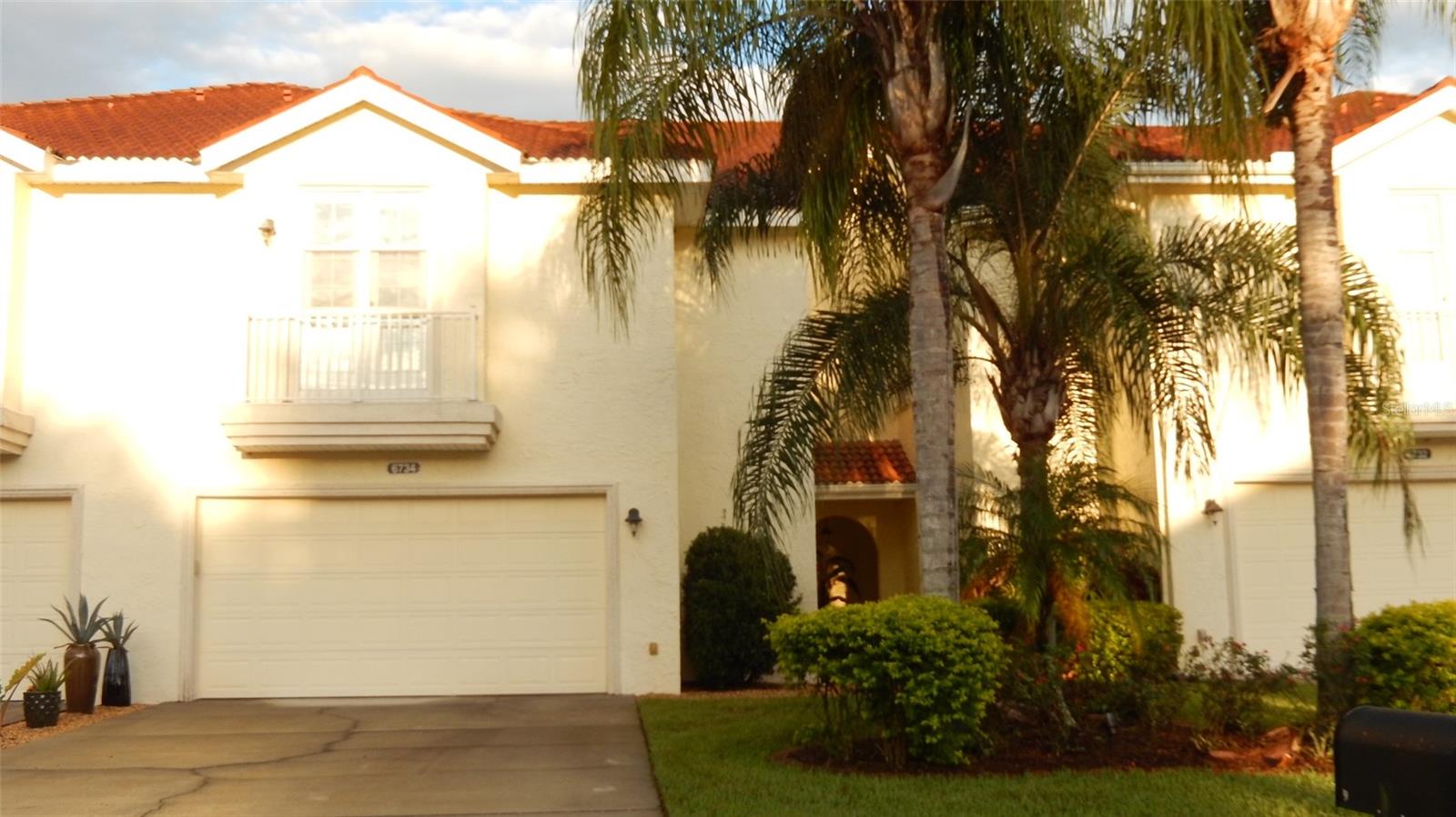 Listing photo id 6 for 6734 Vista Del Lago Avenue