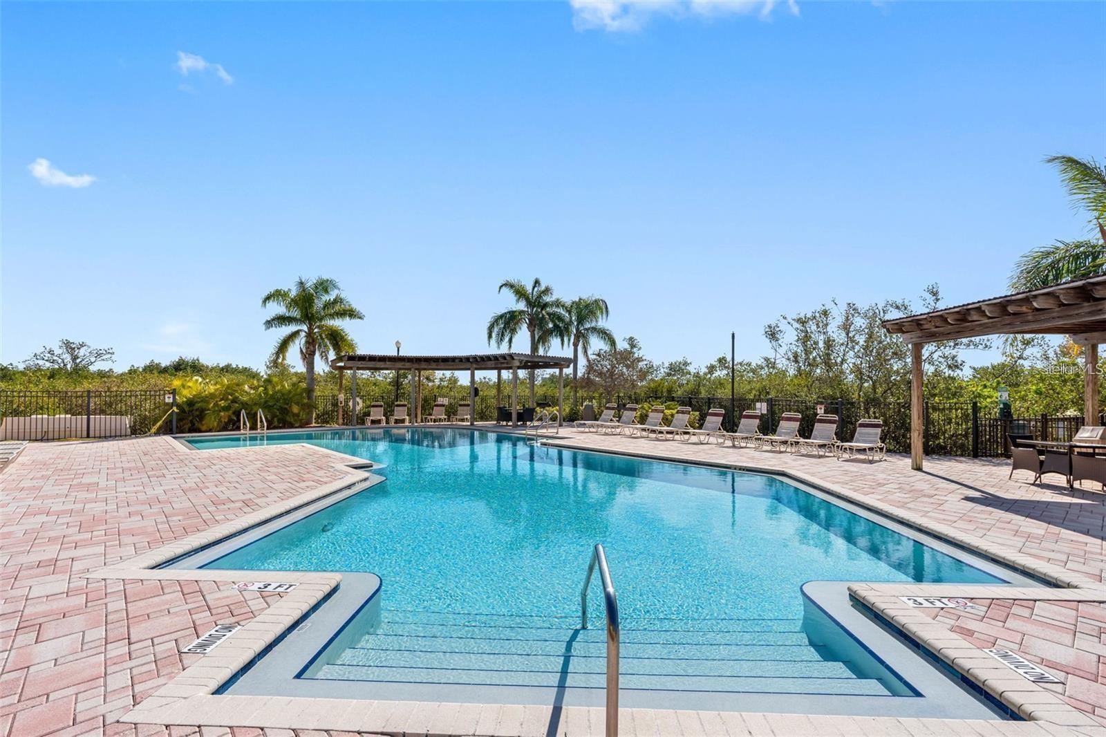 Image 16 of 18 For 4304 Bayside Village Drive 103