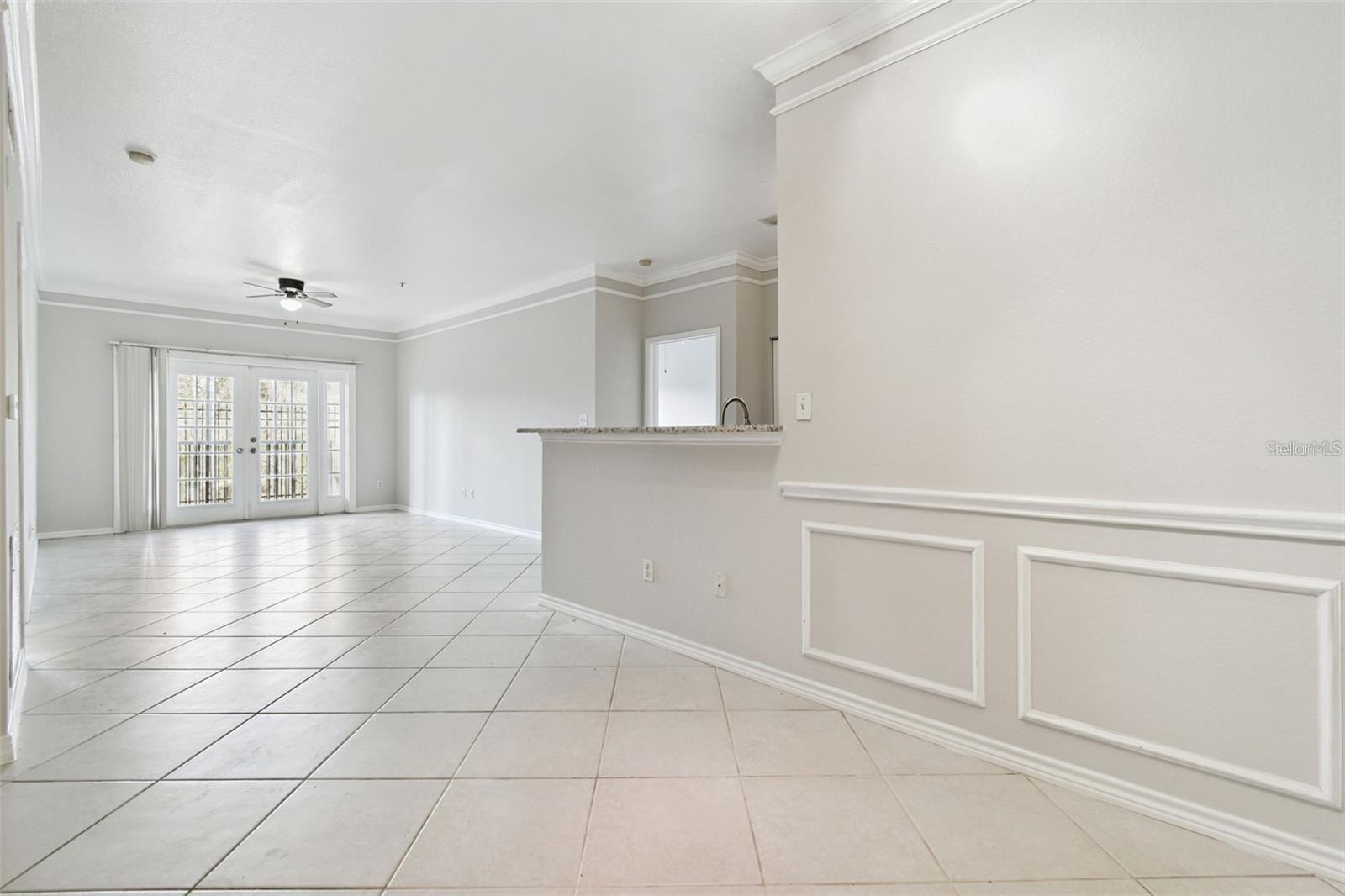 Image 3 of 18 For 4304 Bayside Village Drive 103