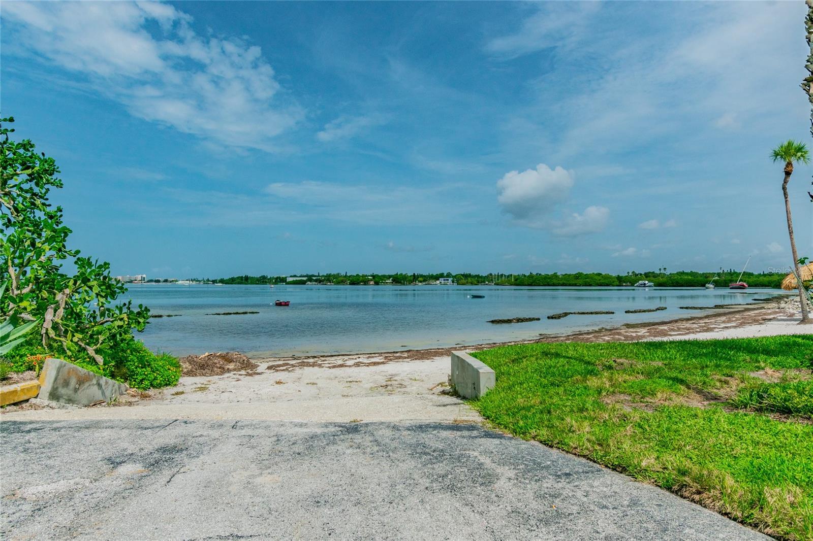 Image 30 of 46 For 3620 41st Way S F