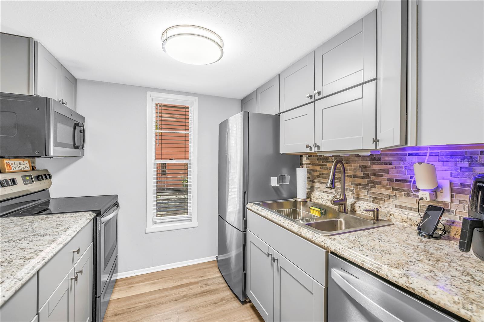 Image 9 of 46 For 3620 41st Way S F