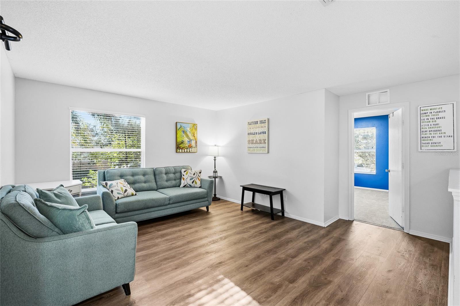 Image 20 of 49 For 13951 Noble Park Drive