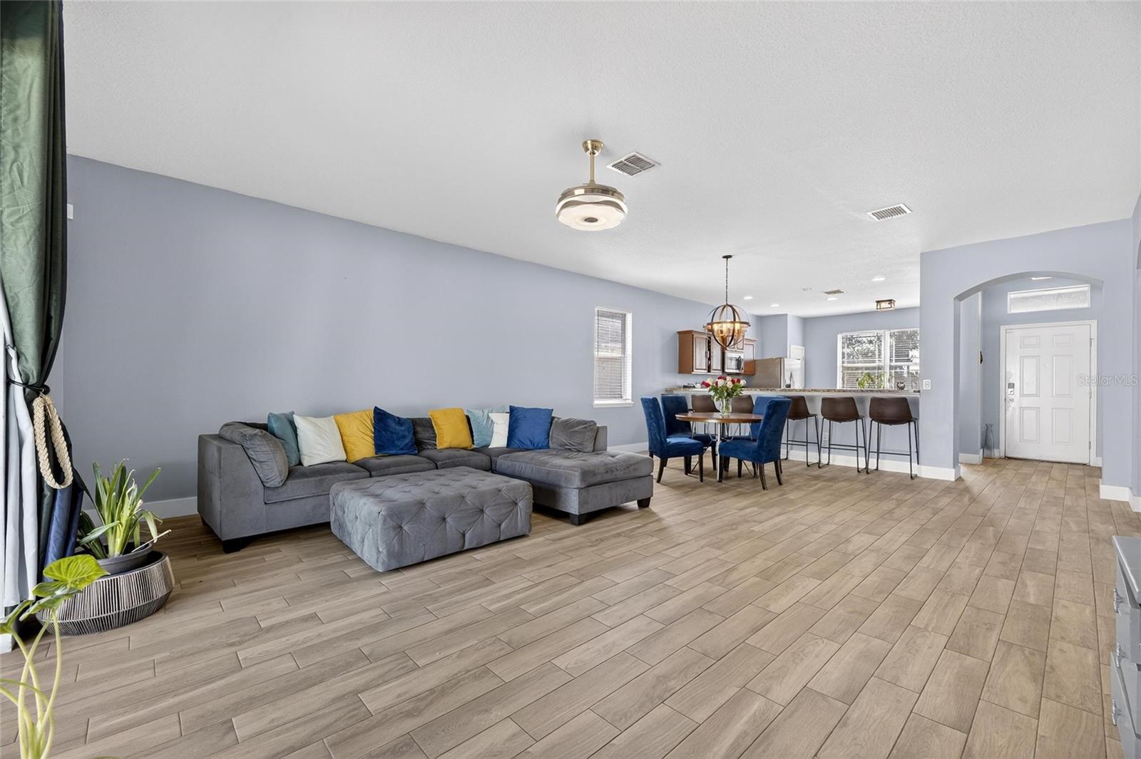 Image 14 of 99 For 14303 Alistar Manor Drive