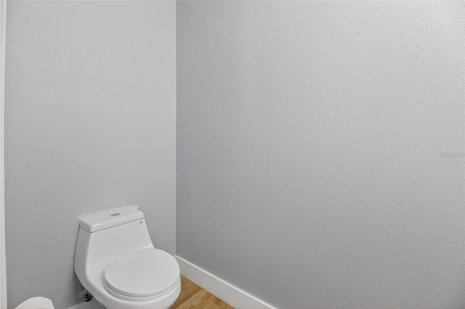 Image 31 of 99 For 14303 Alistar Manor Drive