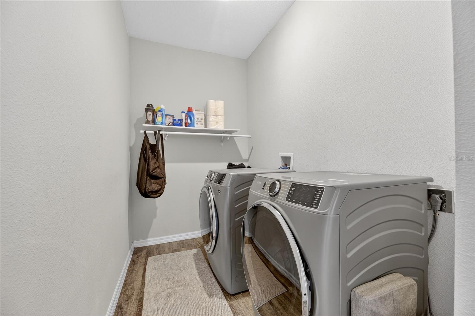 Image 66 of 99 For 14303 Alistar Manor Drive