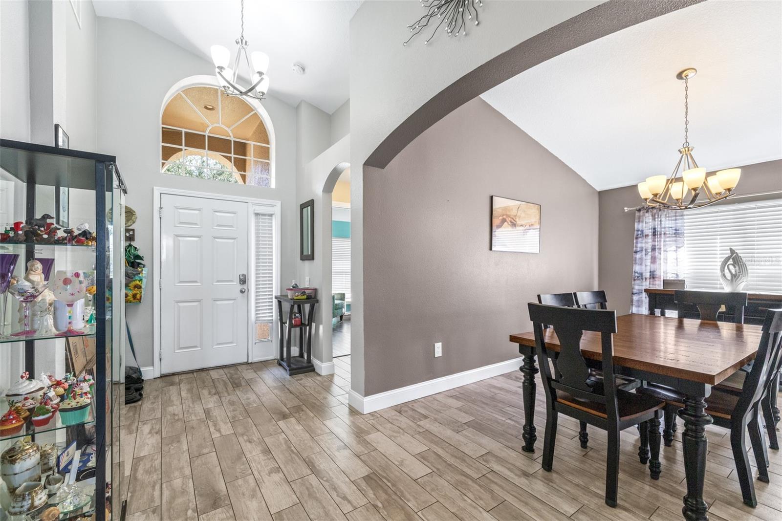 Image 10 of 55 For 12323 Southbridge Terrace