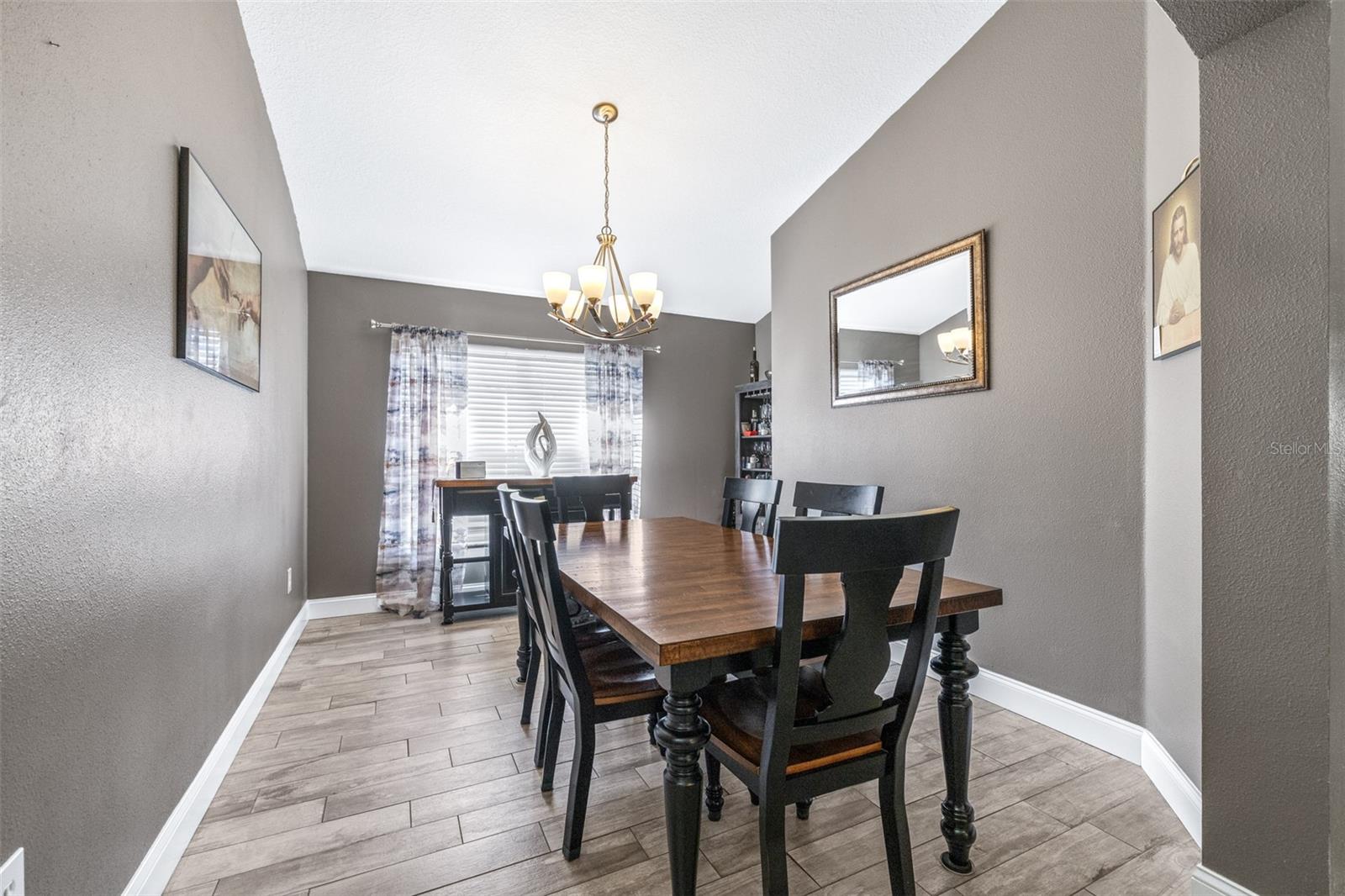 Image 11 of 55 For 12323 Southbridge Terrace