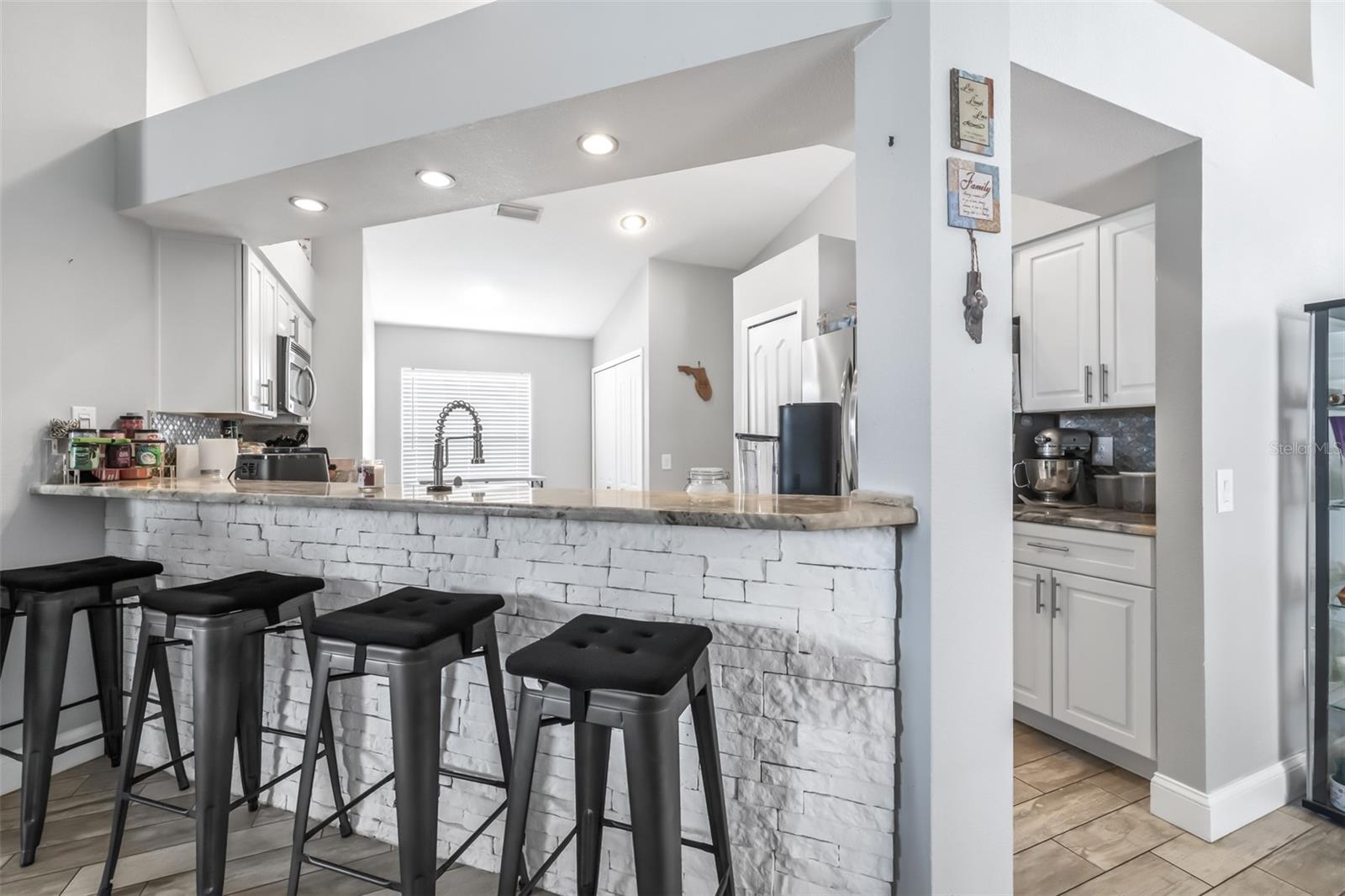 Image 13 of 55 For 12323 Southbridge Terrace