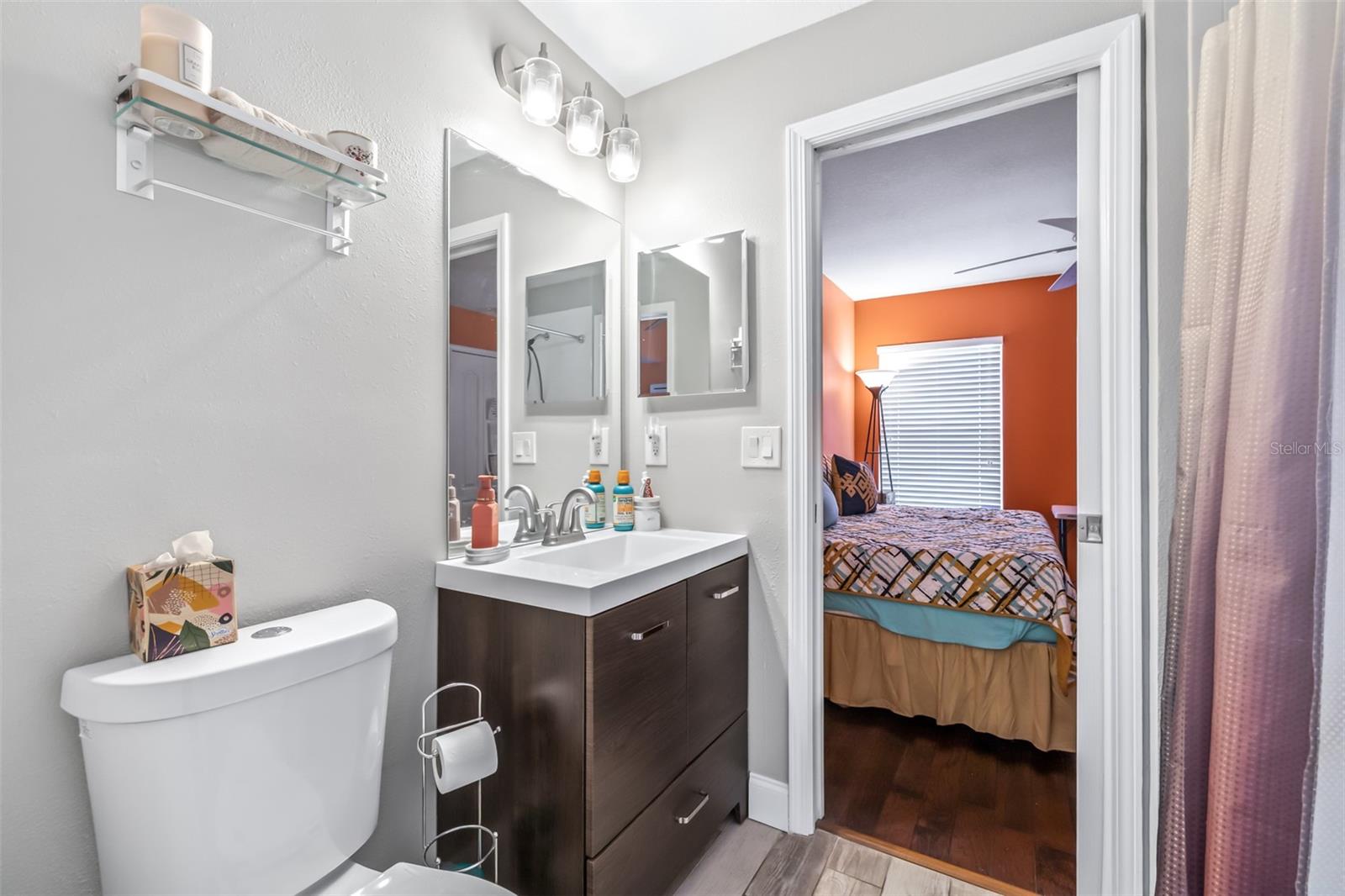 Image 28 of 55 For 12323 Southbridge Terrace