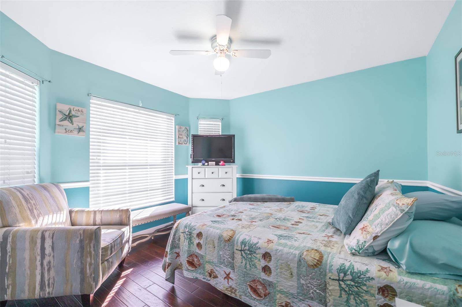 Image 8 of 55 For 12323 Southbridge Terrace