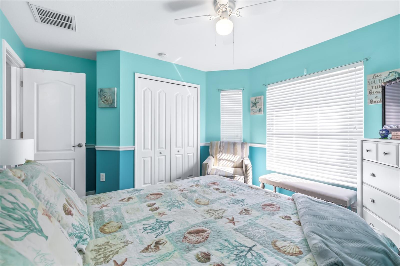 Image 9 of 55 For 12323 Southbridge Terrace