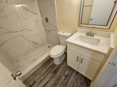 Image 15 of 17 For 2035 Alpine Road 6