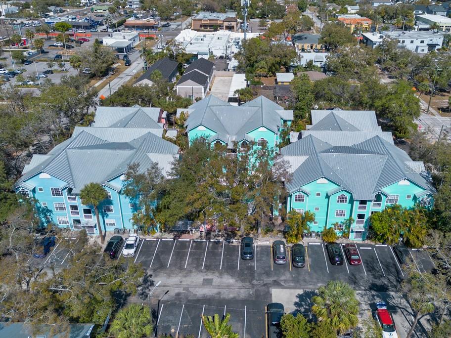 Image 24 of 32 For 3002 Cleveland Street C3