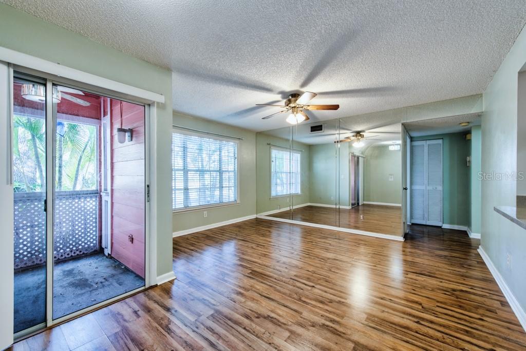 Image 4 of 32 For 3002 Cleveland Street C3