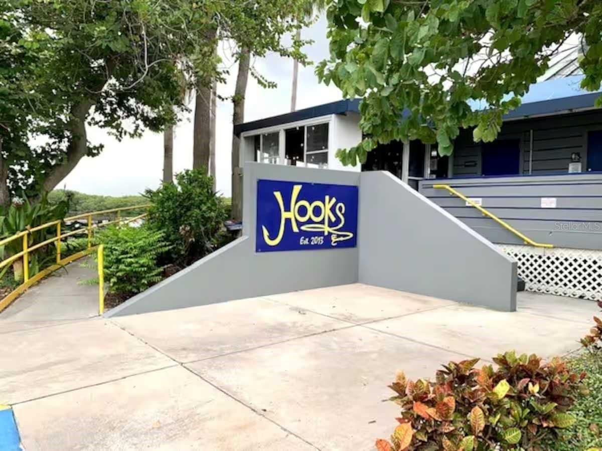 Image 18 of 20 For 611 Destiny Drive 101