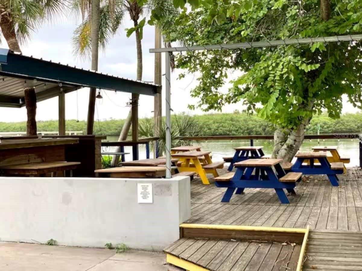 Image 19 of 20 For 611 Destiny Drive 101