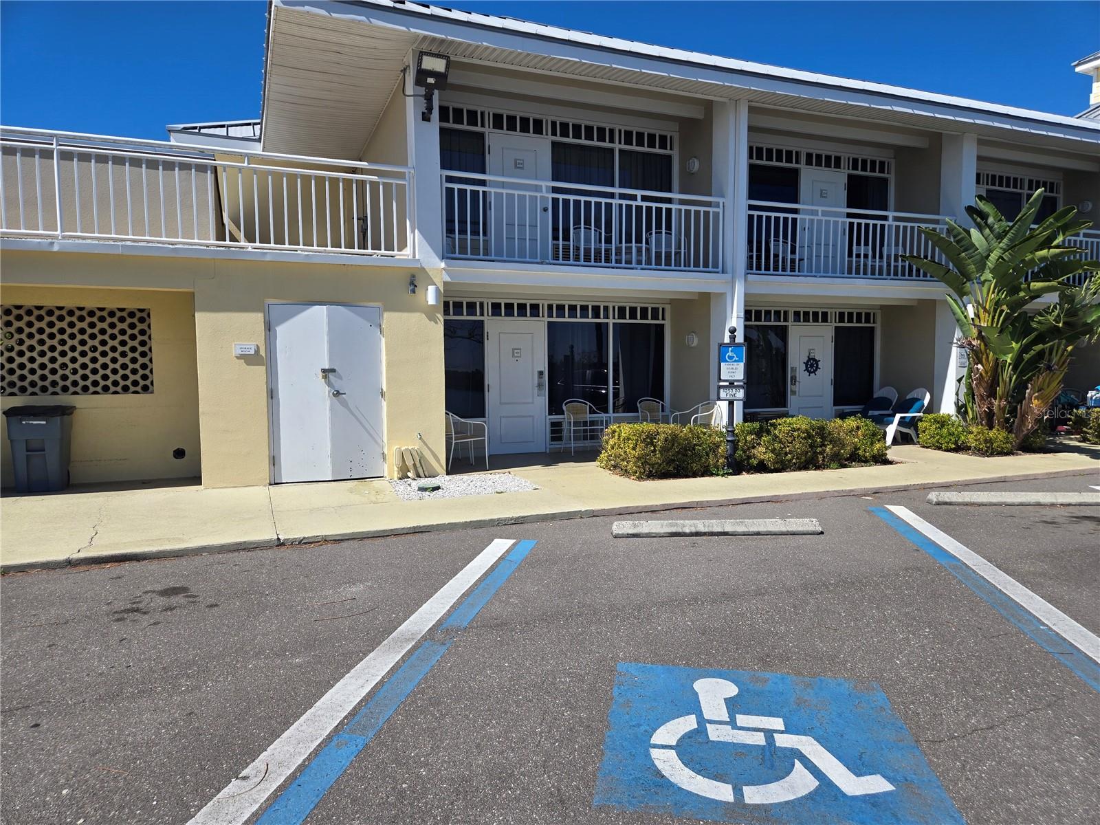 Image 2 of 20 For 611 Destiny Drive 101