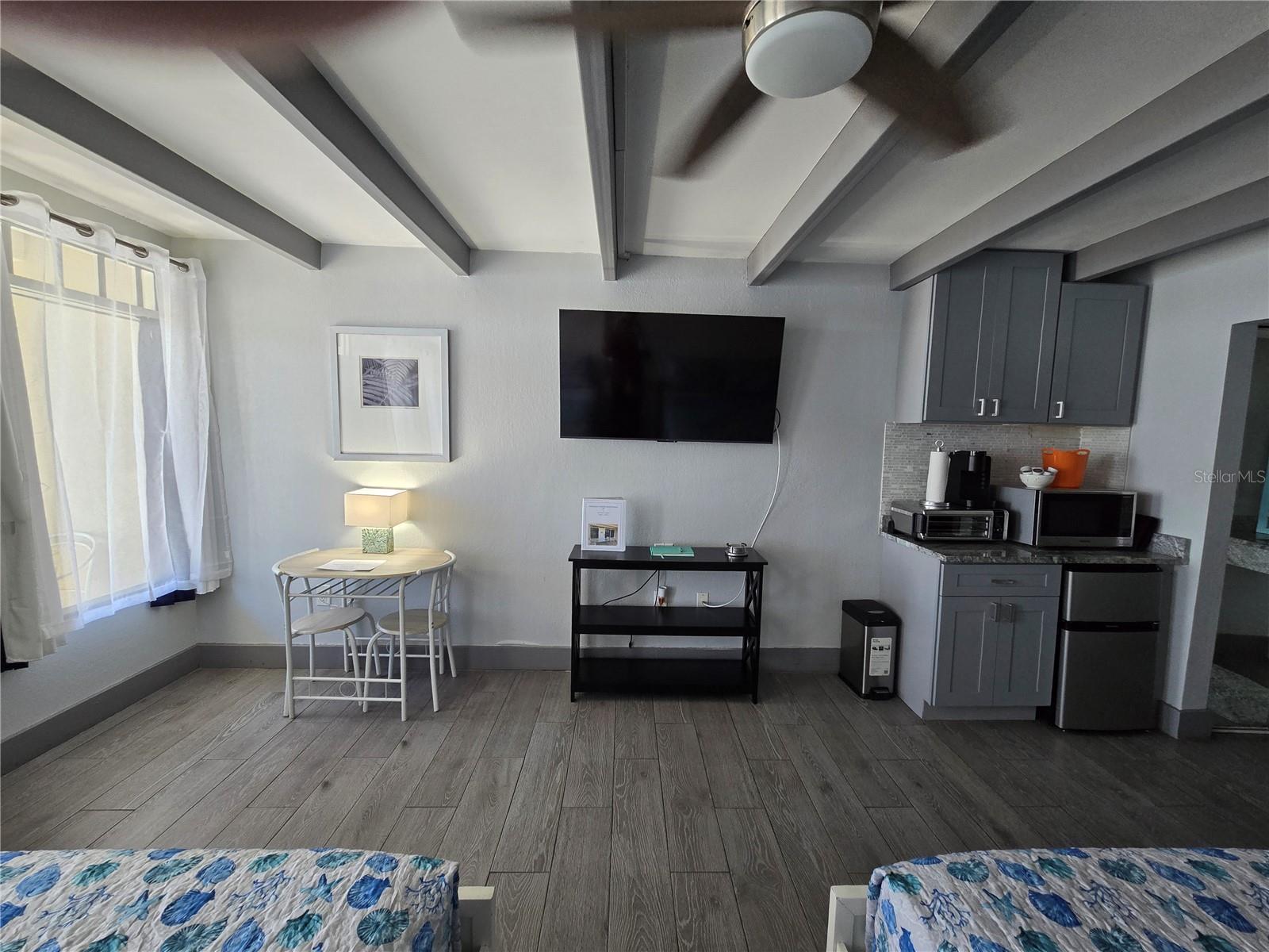 Image 5 of 20 For 611 Destiny Drive 101