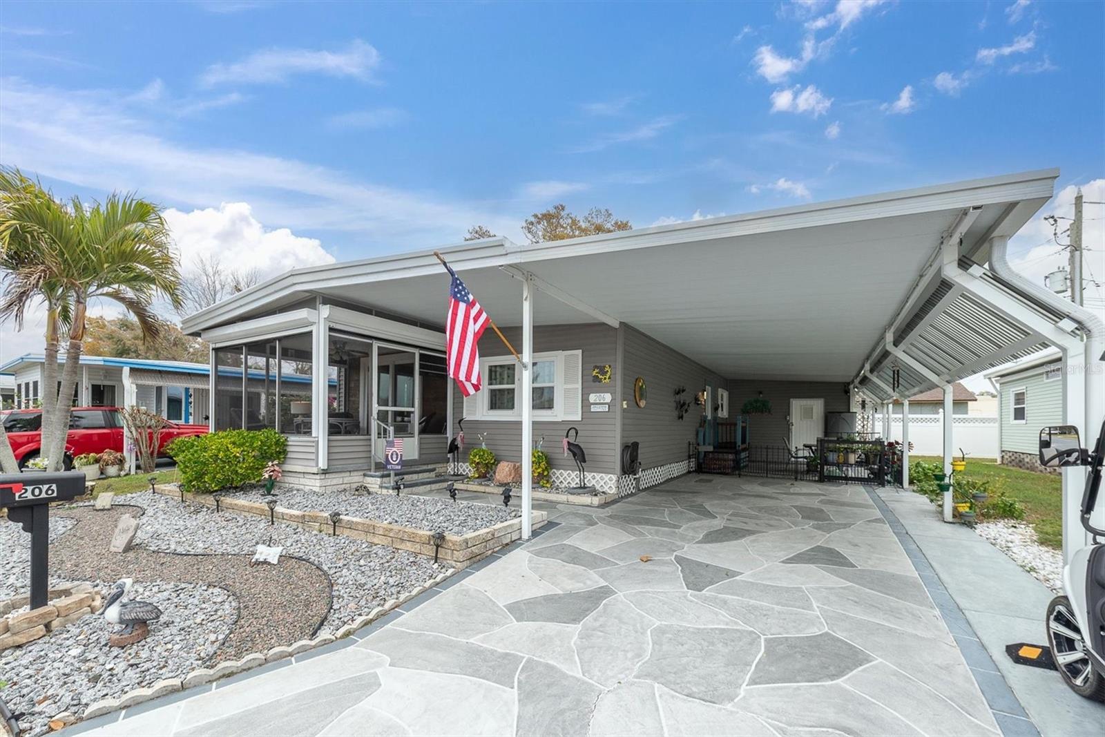 Image 2 of 48 For 12501 Ulmerton Road 206