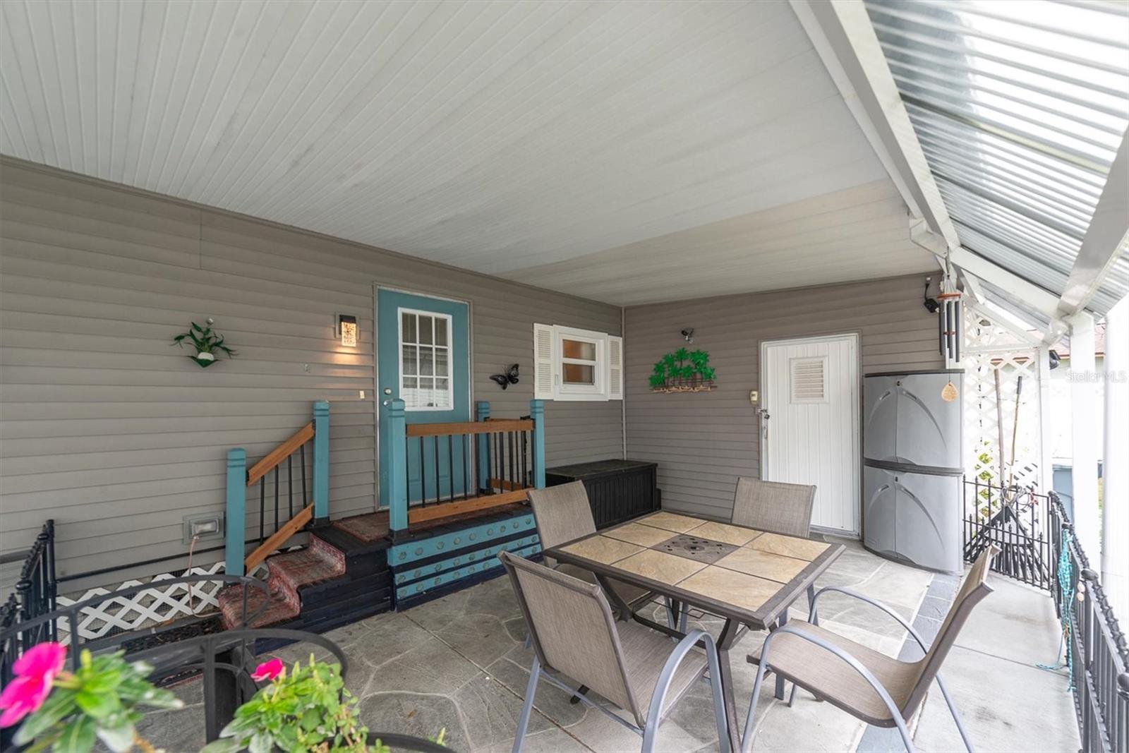 Image 4 of 48 For 12501 Ulmerton Road 206