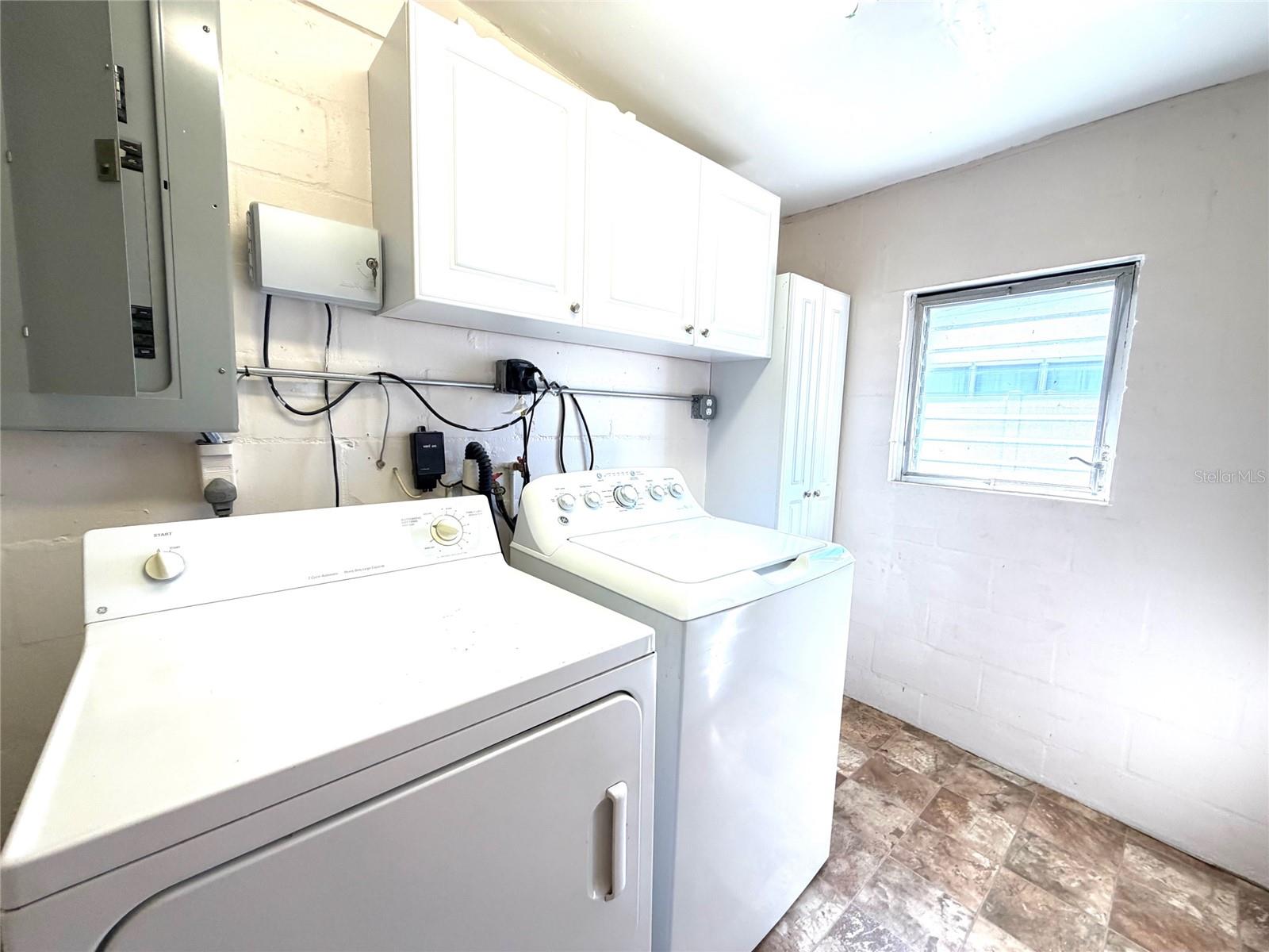 Image 17 of 25 For 10780 64th Avenue