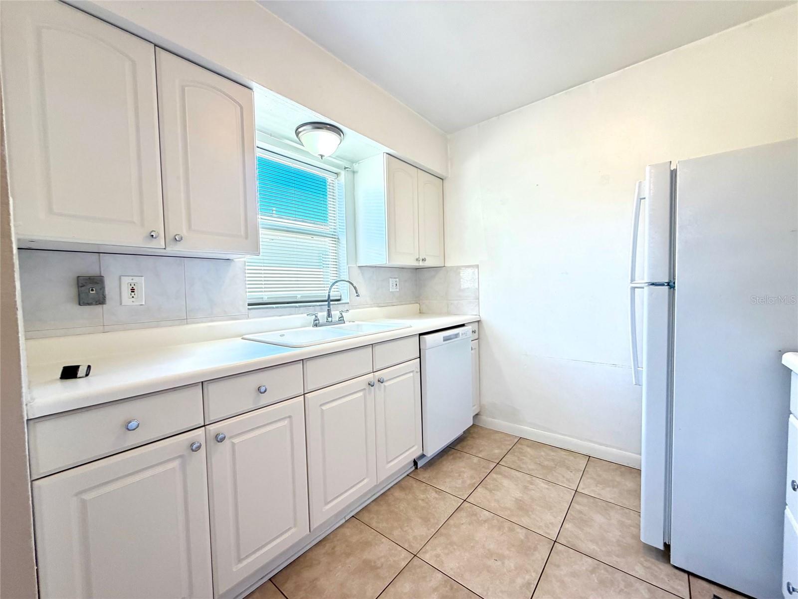 Image 7 of 25 For 10780 64th Avenue