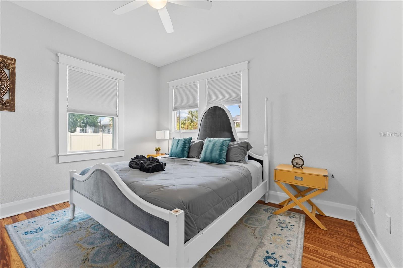 Image 13 of 36 For 2131 Cypress Street