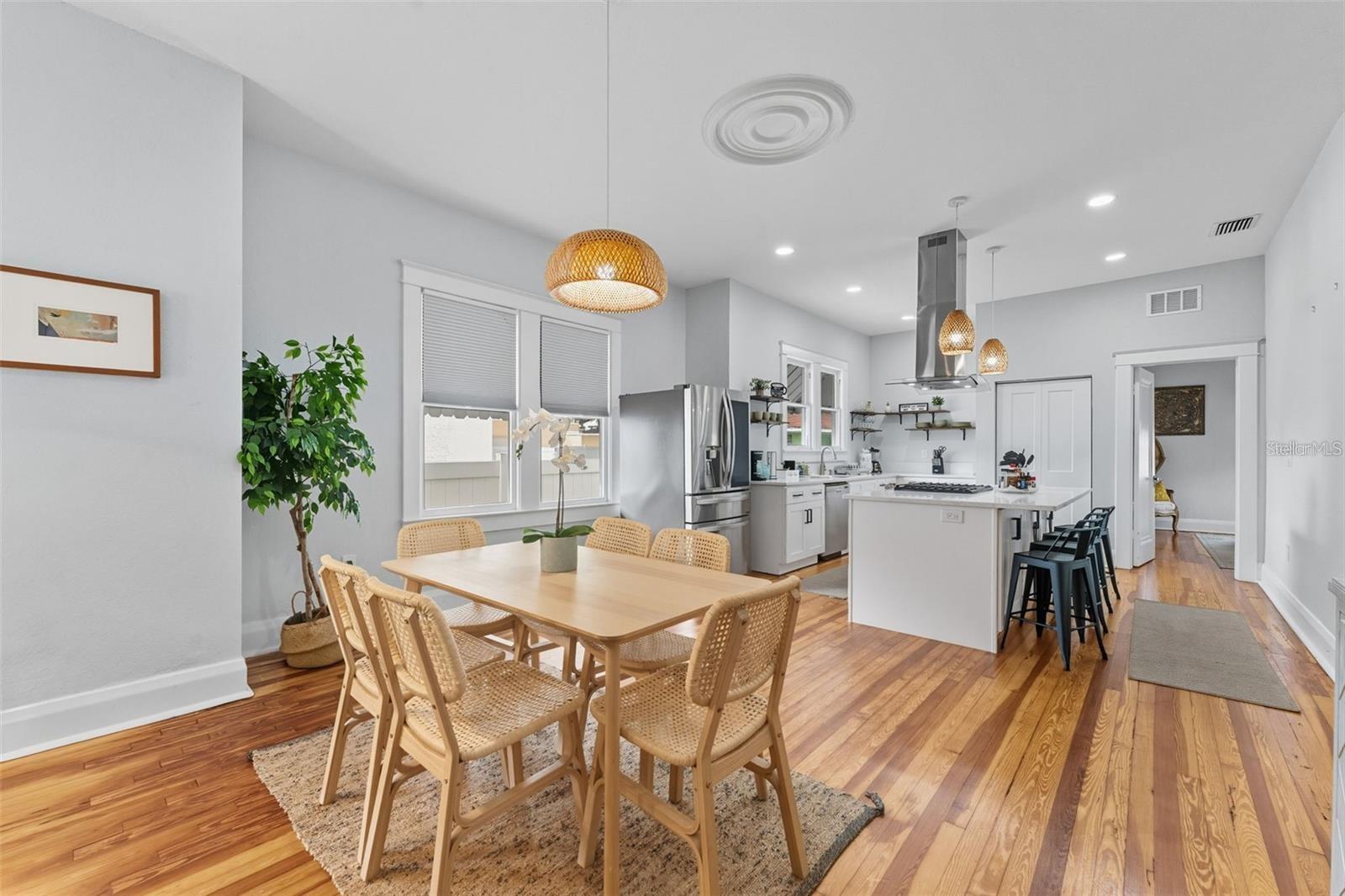 Image 8 of 36 For 2131 Cypress Street