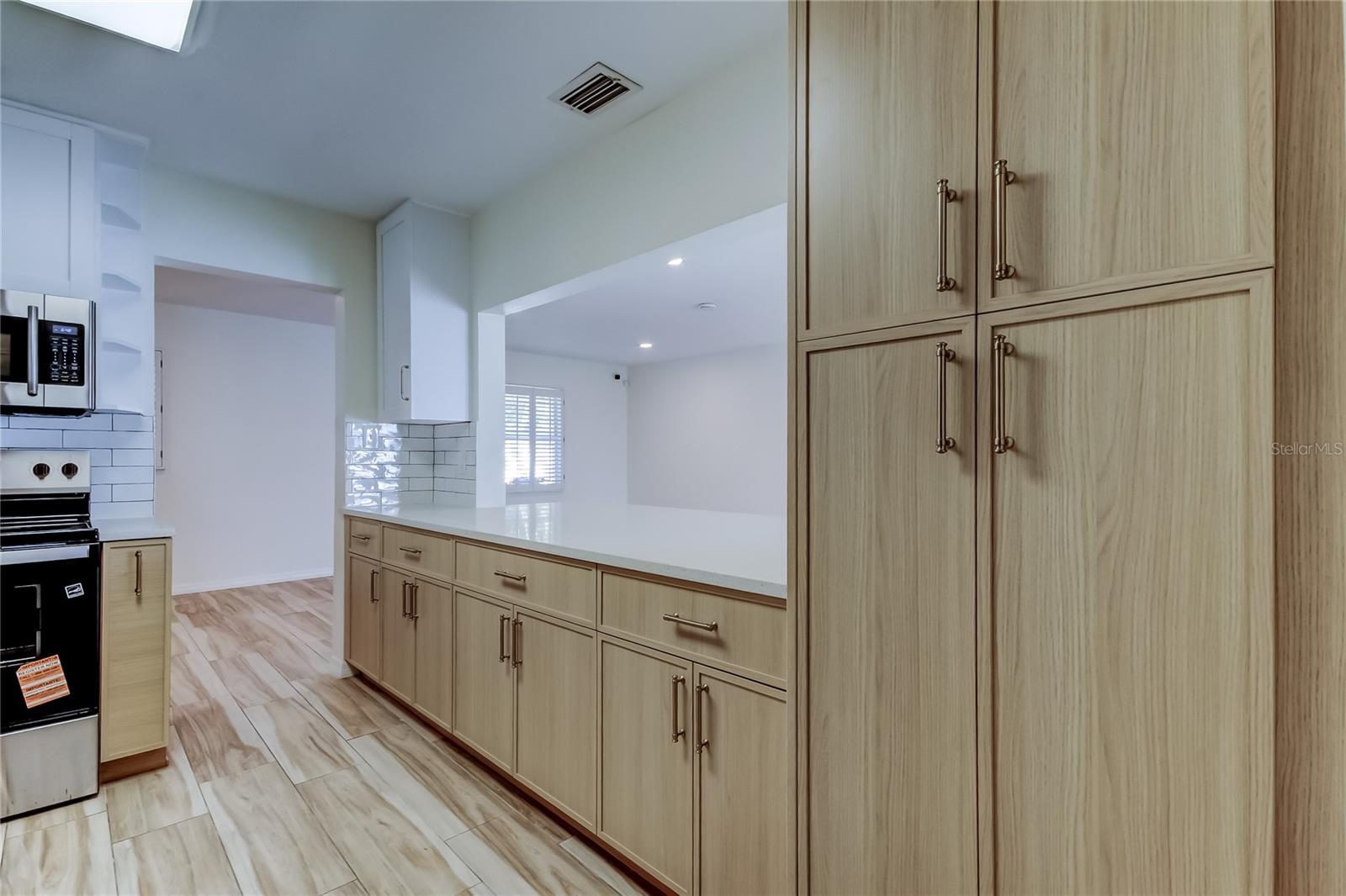 Image 21 of 68 For 3936 Eden Roc Circle