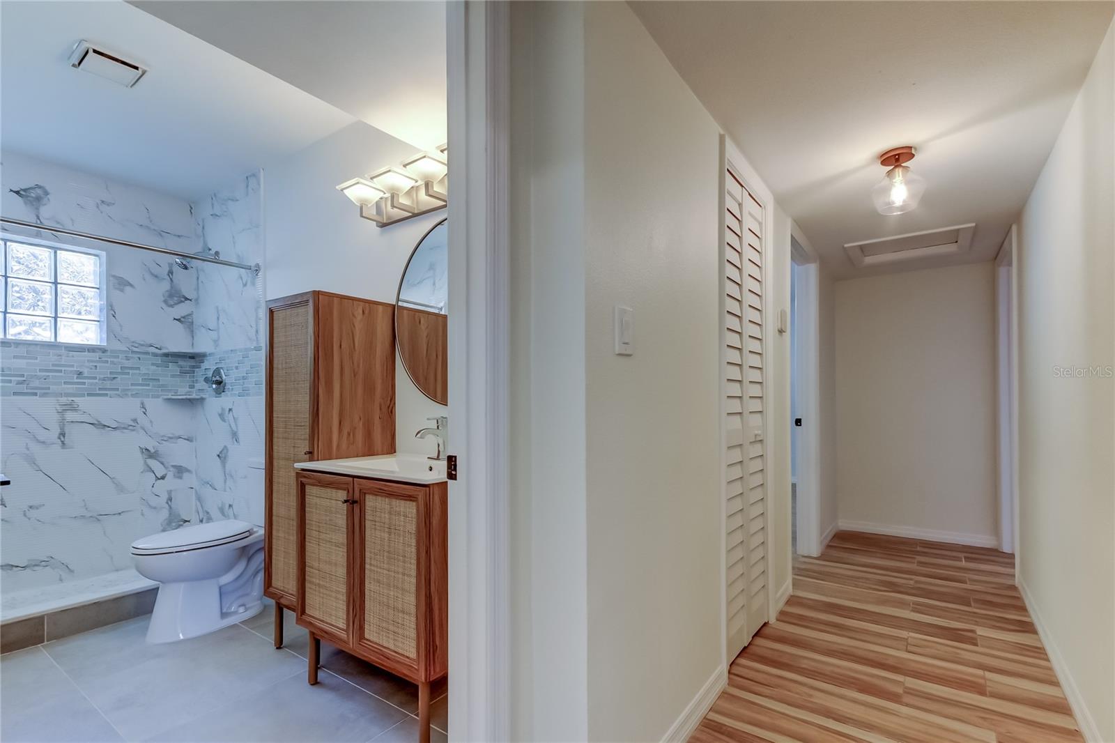 Image 29 of 68 For 3936 Eden Roc Circle