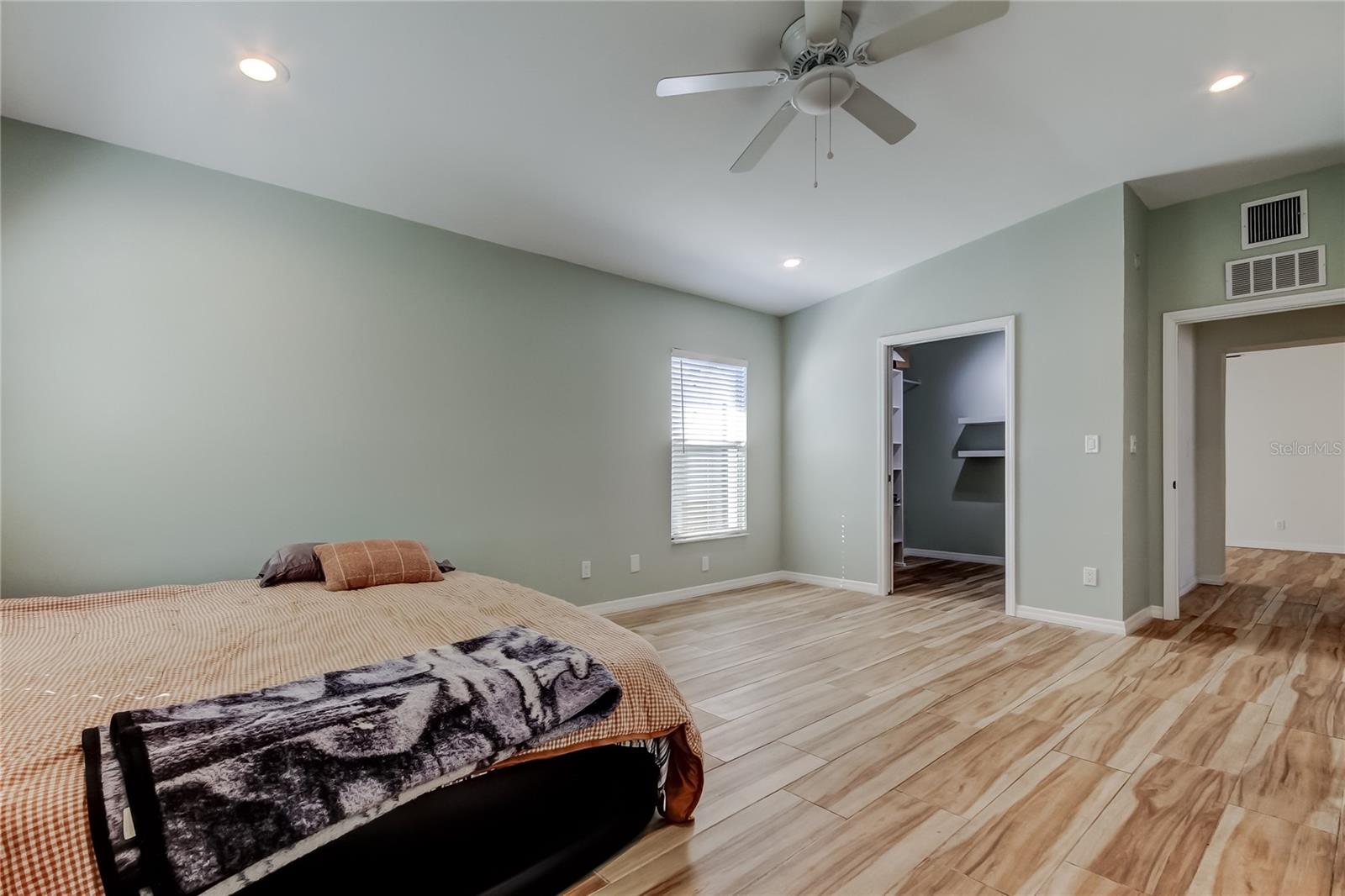 Image 48 of 68 For 3936 Eden Roc Circle