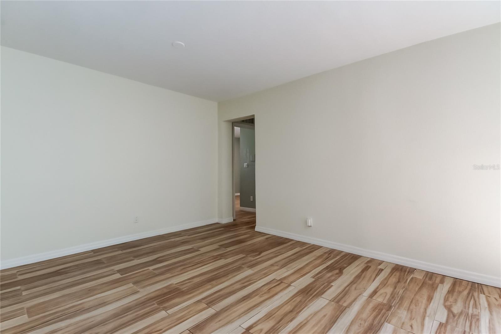 Image 6 of 68 For 3936 Eden Roc Circle