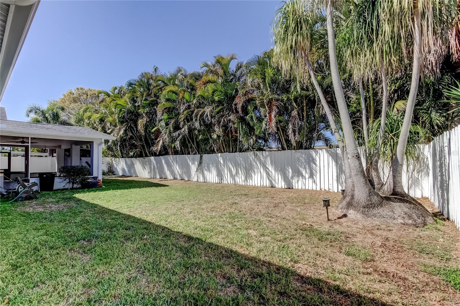 Image 61 of 68 For 3936 Eden Roc Circle