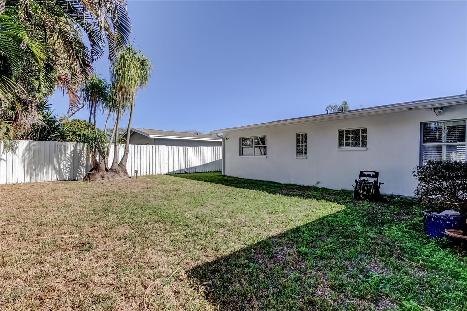 Image 64 of 68 For 3936 Eden Roc Circle