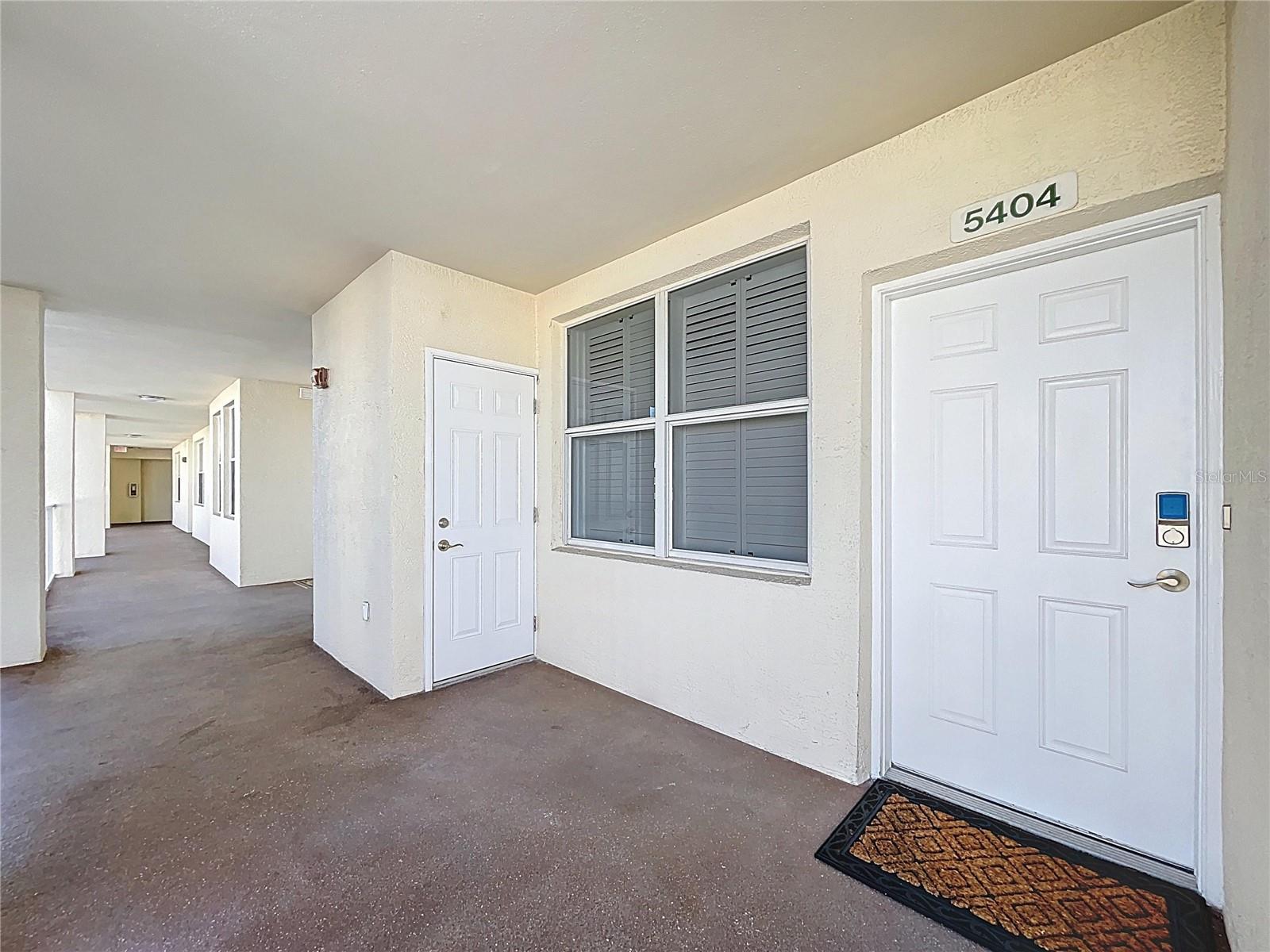 Image 4 of 26 For 1200 Country Club Dr 5404