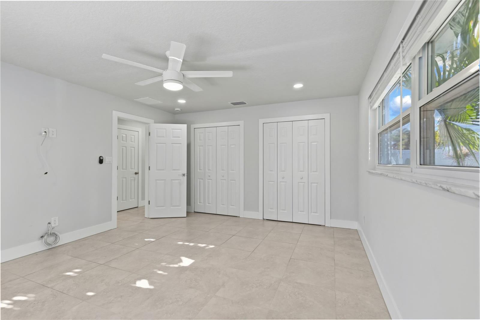 Image 15 of 37 For 11130 3rd Street E