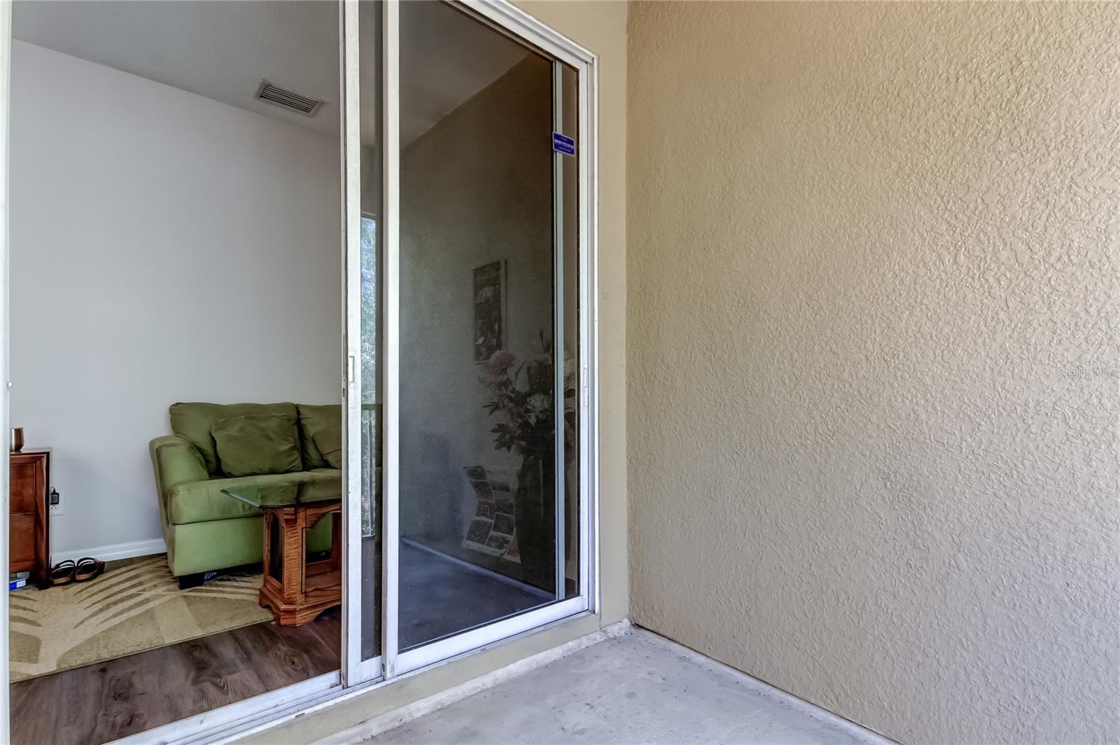 Listing photo id 21 for 12660 Silverdale Street