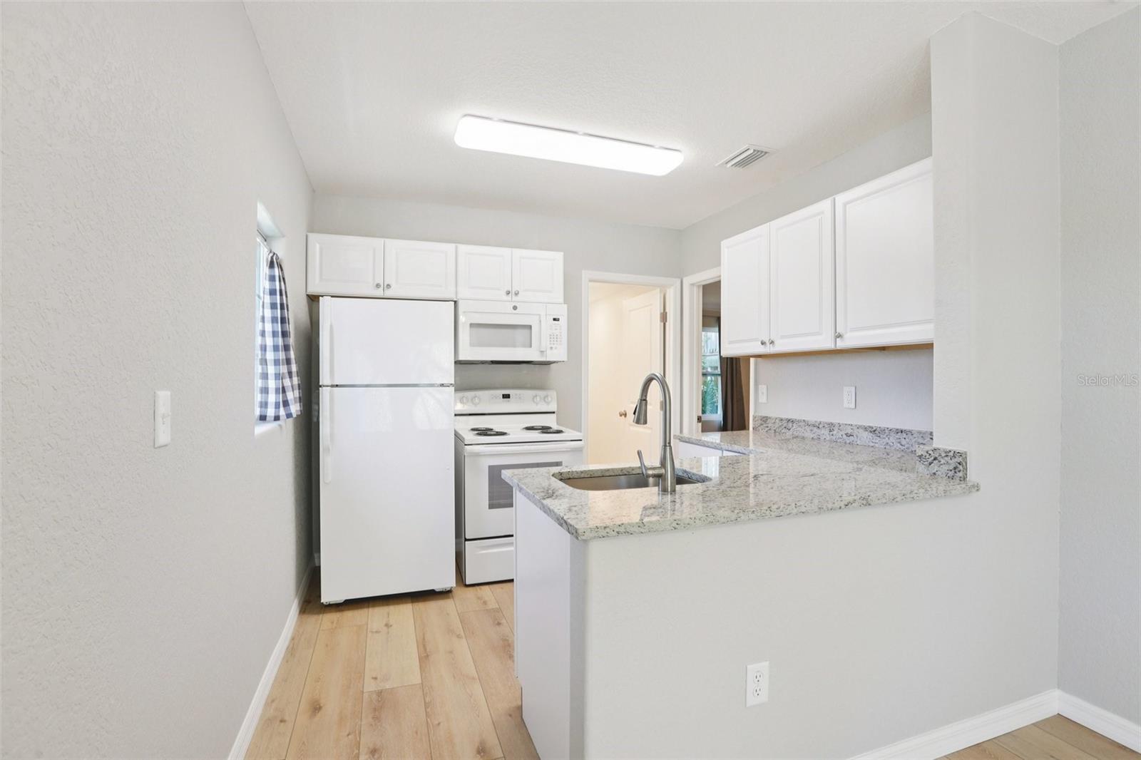 Image 10 of 35 For 13135 4th Street E