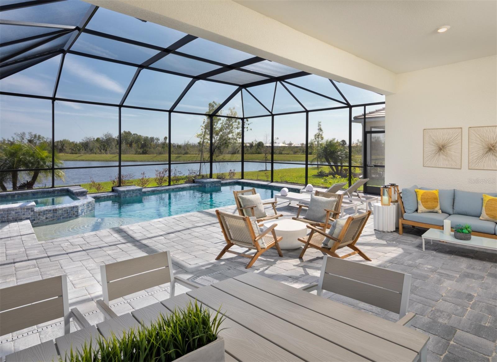 Image 14 of 38 For 11789 Sealight Street